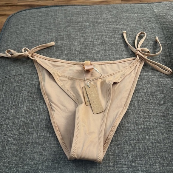 SWIM DIPPED TIE BOTTOMS - Picture 7 of 11